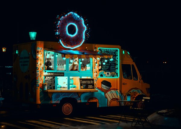 Créez une soirée inoubliable avec un food truck à domicile !
